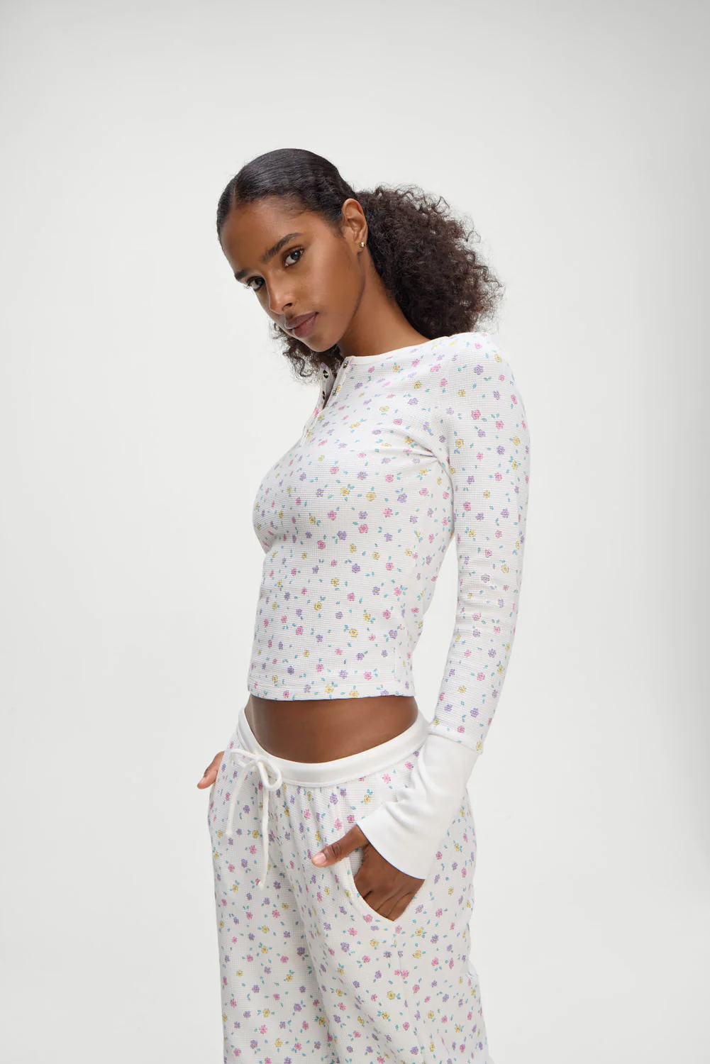 Cabin Thermal Pajama Pants | Picnic Blanket - Image 2